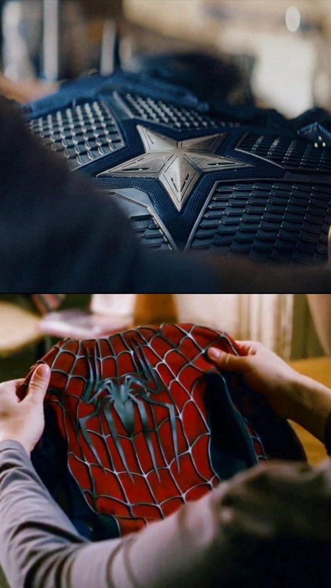 Peli_Comic's tweet photo. Pensar que estos 2 trajes están muy cerca de hacer crossover ♥️💙 https://t.co/0oPB2CRYUb