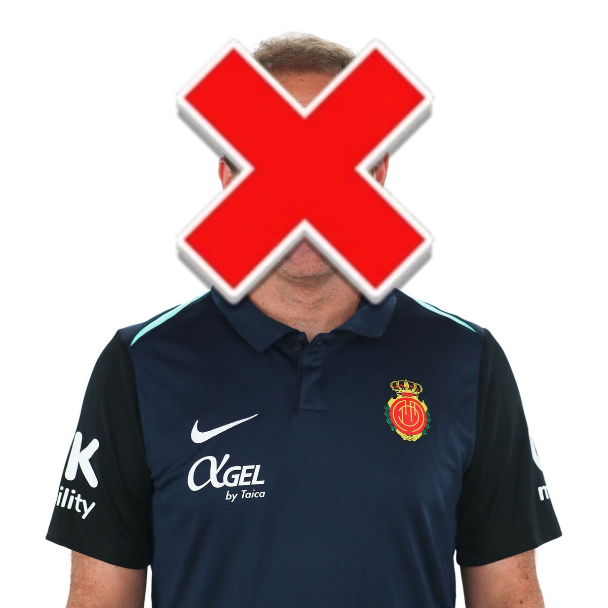 davinga13's tweet photo. FUERA YA #JagobaOut https://t.co/zb0jcKpCDt
