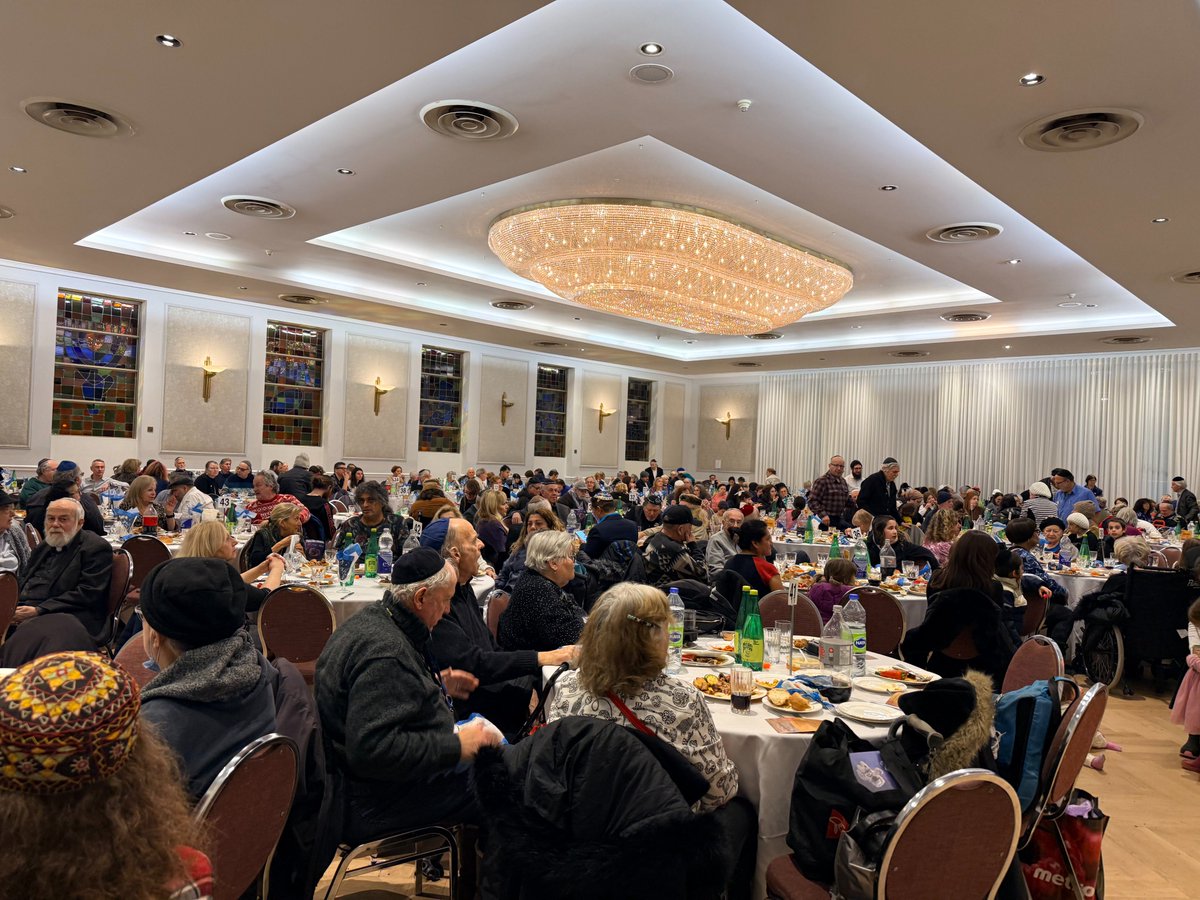 Elisabeth Prass tweet media