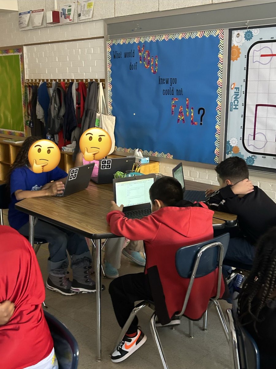 Lindsay Dankmyer tweet media