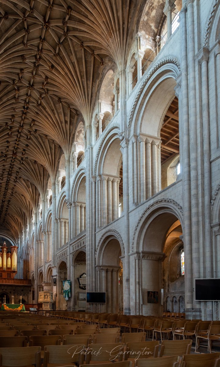 JPG_1969's tweet photo. Norwich Cathedral, interior shots. #cathedral #history #medieval #Norwich https://t.co/I7GvdZK7sb