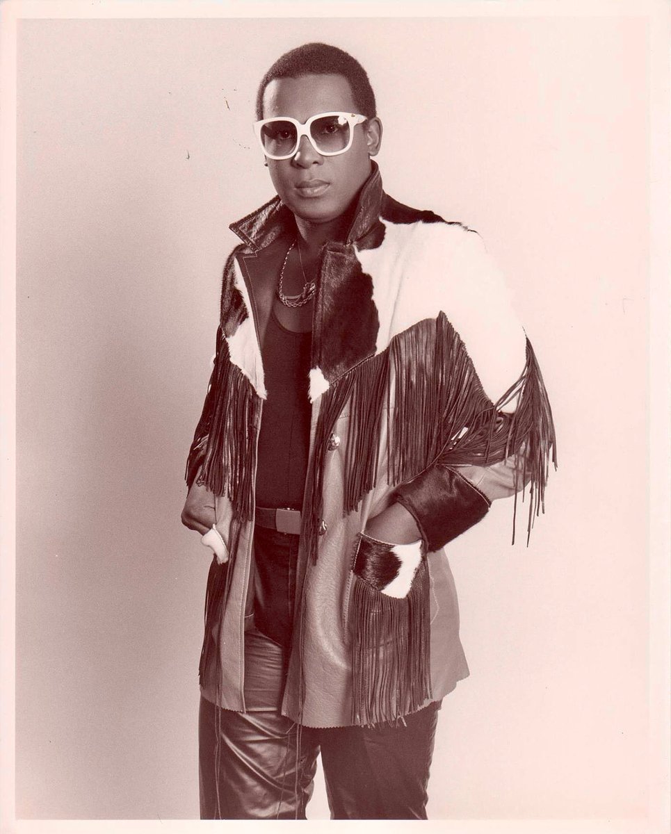 Dark Entries Records tweet media