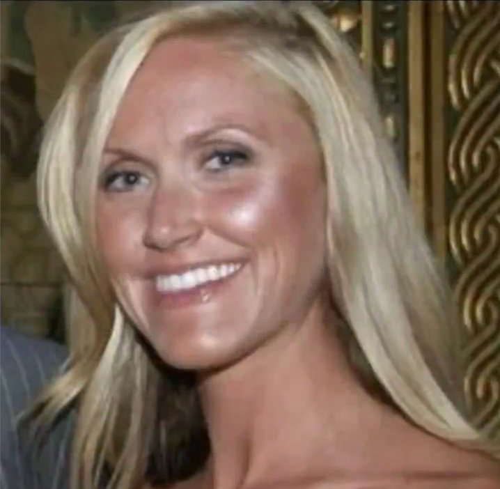 robococo's tweet image. I thought this was a Kirk filter for a second