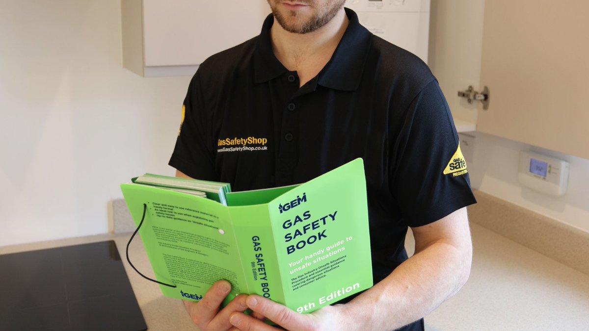 Stay safe &amp; compliant with the Gas Safety Book 📘
Your go-to guide for tricky situations! And a handy backup for customer chats too😉

Grab the latest edition now👇bit.ly/GasSafetyBook 

Got the 9th edition? Don't forget your update pack!👇 bit.ly/UpdatePack9th 

#GasSafe