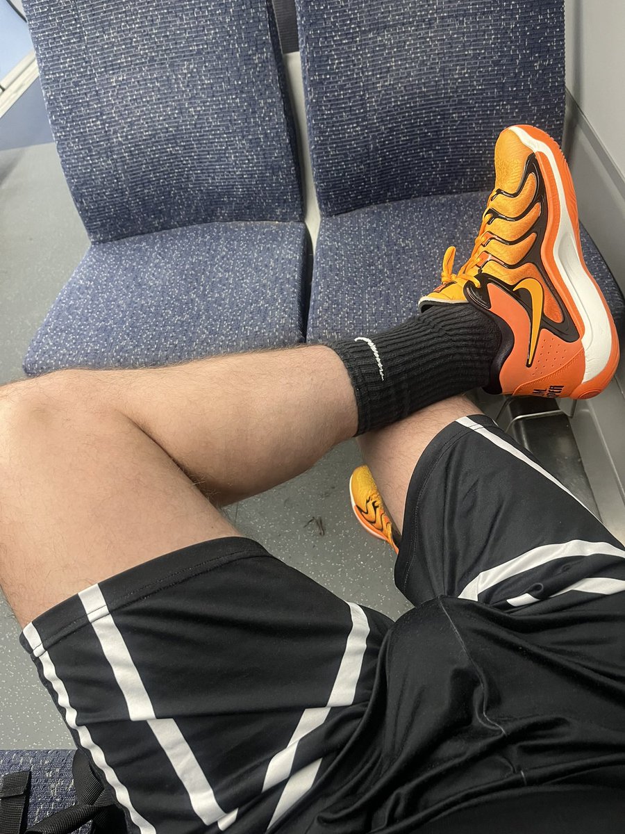 thetravellingmo's tweet image. Shorts weather is the best weather