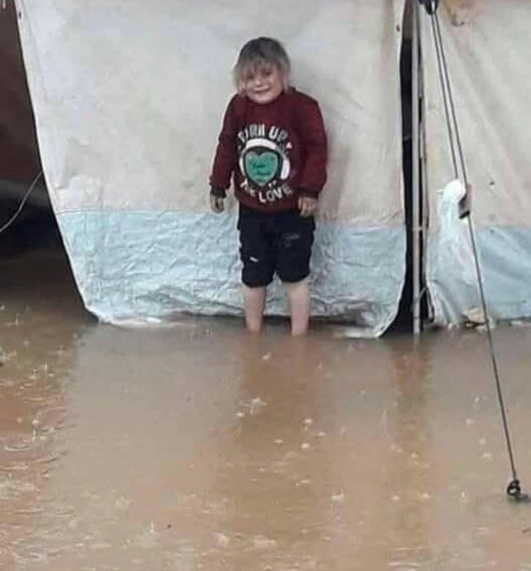 waleedsharaby's tweet image. خايف أقول لك سامحيني