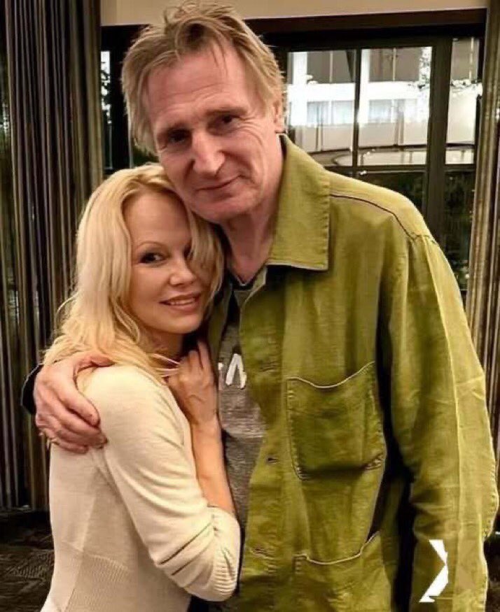 Thebestfigen's tweet image. Liam Neeson, 73, is madly in love with Pamela Anderson, 58.