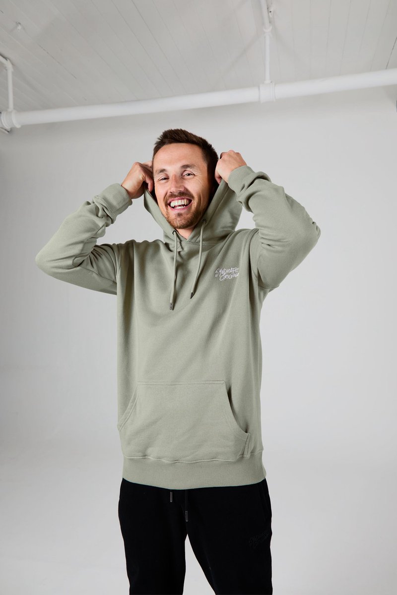 Syndicate Original tweet media