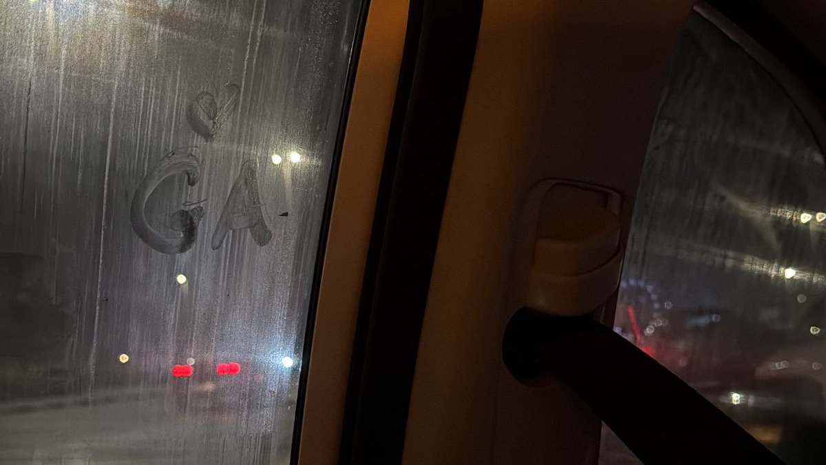 وانا اعشقك عشق المطر للصحاري