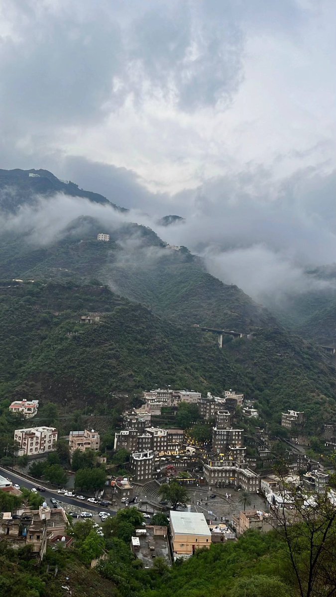 السعودية قارة 🤍