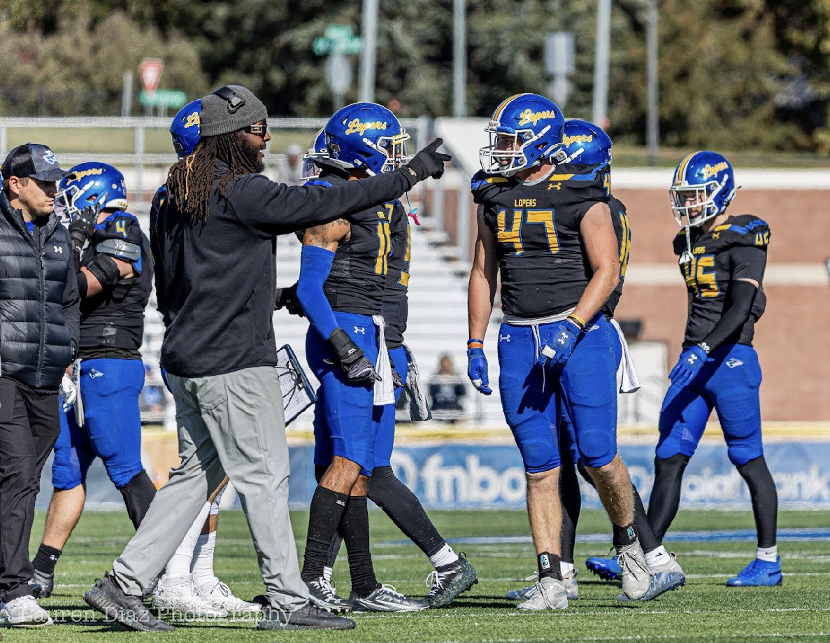 CoachCLed's tweet image. Still looking for Future Lopers! Who wants to be coached by the some of the best! #ChaosTempo #CrazedDogs