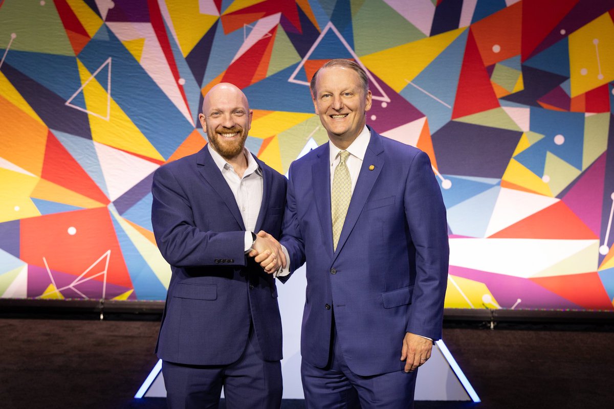 OpenEvidence tweet media