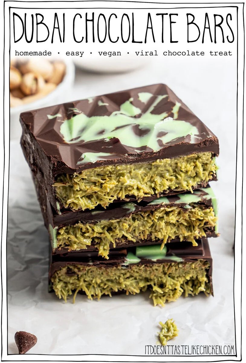 🚨🚨السلطات البريطانية تحذر المستهلكين من تناول شوكولاتة دبي الشهيرة 

أعادت هيئة معايير سلامة الأغذية في بريطانيا (FSA) فتح ملف سلامة بعض منتجات الحلويات المستوردة، بعد تحذيرها من استهلاك ما يُعرف بـ “شوكولاتة دبي”، خصوصًا من قبل الأشخاص الذين يعانون من حساسية غذائية.

وجاء