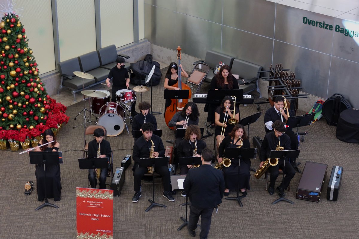 John Wayne Airport tweet media