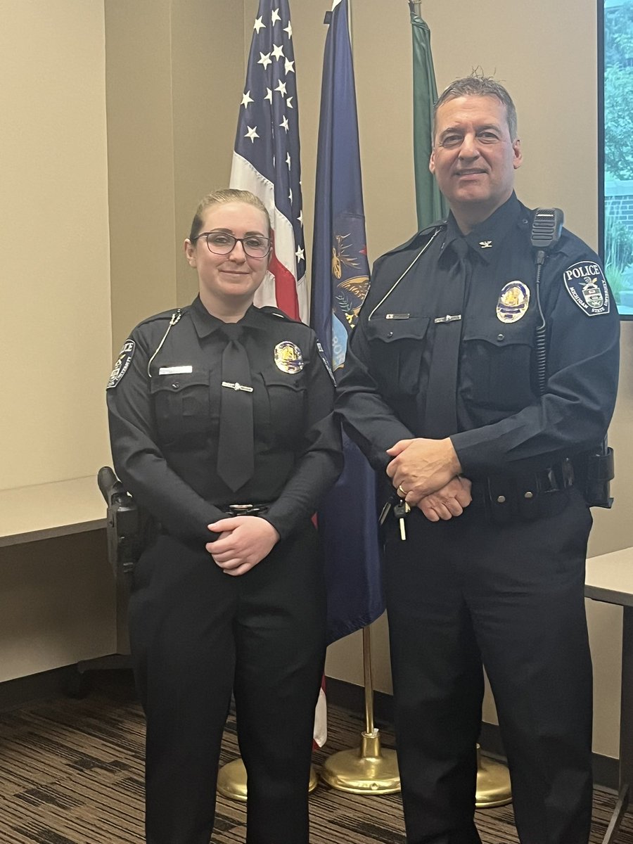 msupolice's tweet image. MSU DPPS celebrated a special swearing-in ceremony today for four officers who recently completed the 116th Mid-Michigan Police Academy.  Please join us in congratulating and welcoming:
 
👮‍♂️Officer Matthew Stachelski
Matt is an MSU graduate with a degree in Criminal Justice.…