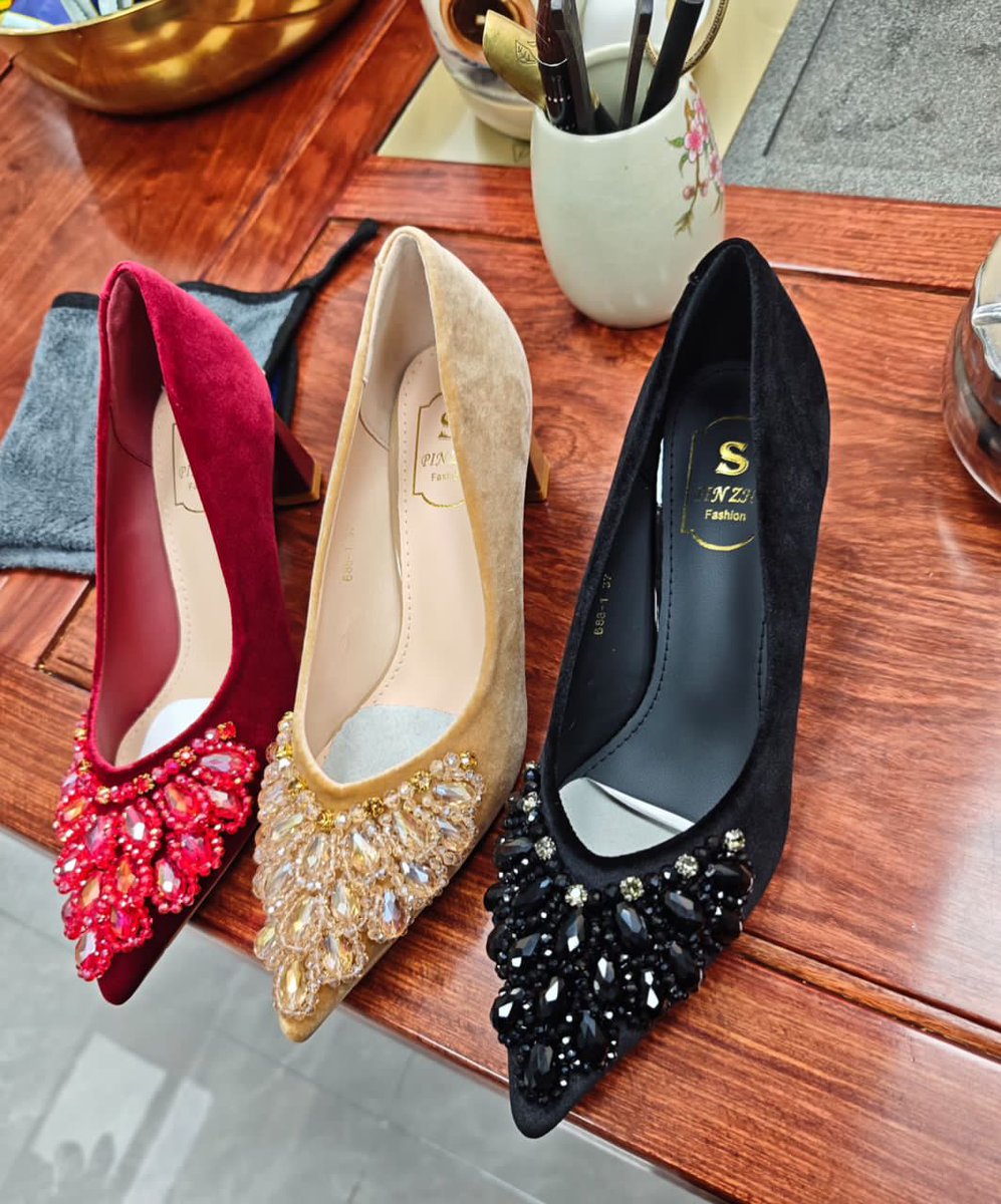 Vous êtes prêtes ?
Prix 25000
P37 a 44
Yaounde_livraison/expédition.