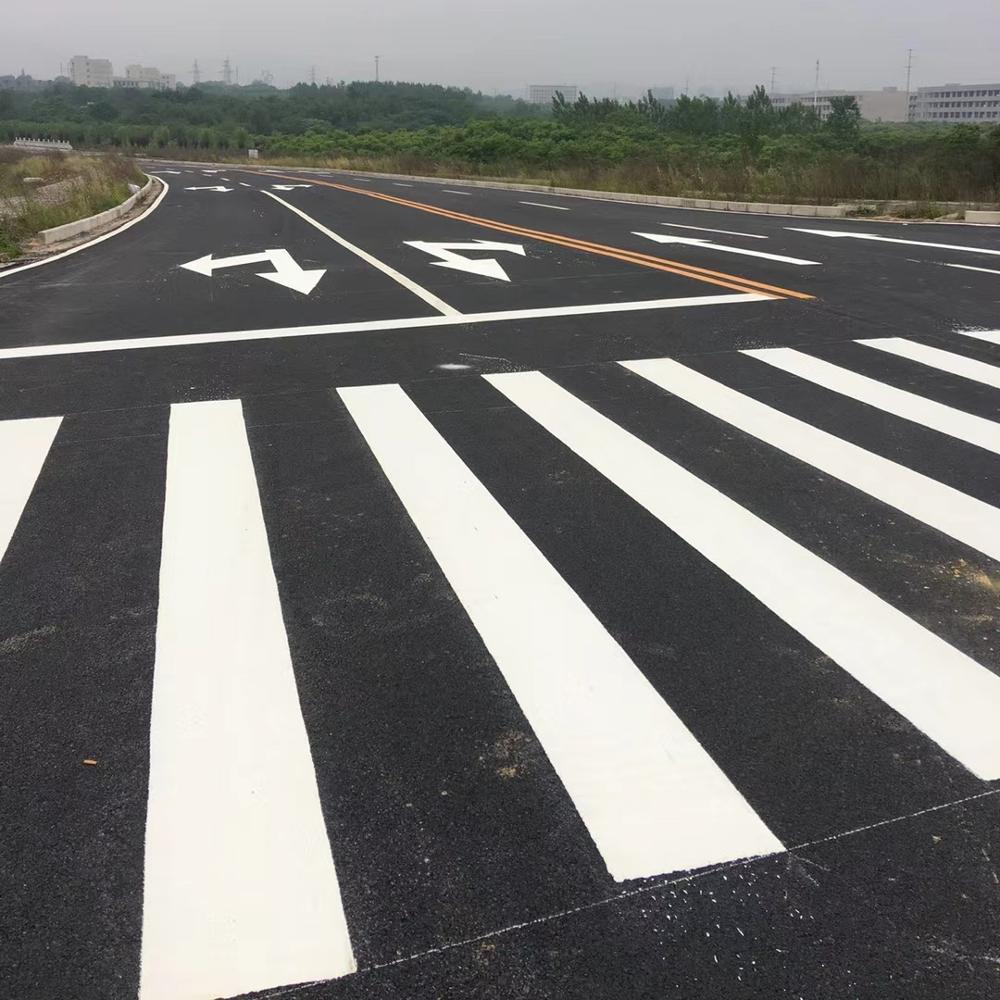 CivilEngDis's tweet photo. Road markings are painted lines, symbols, and words on a road's surface to control traffic, guide drivers, and ensure safety.They provide information for regulating vehicle movement, indicating hazards, https://t.co/3g2T5ltNoW