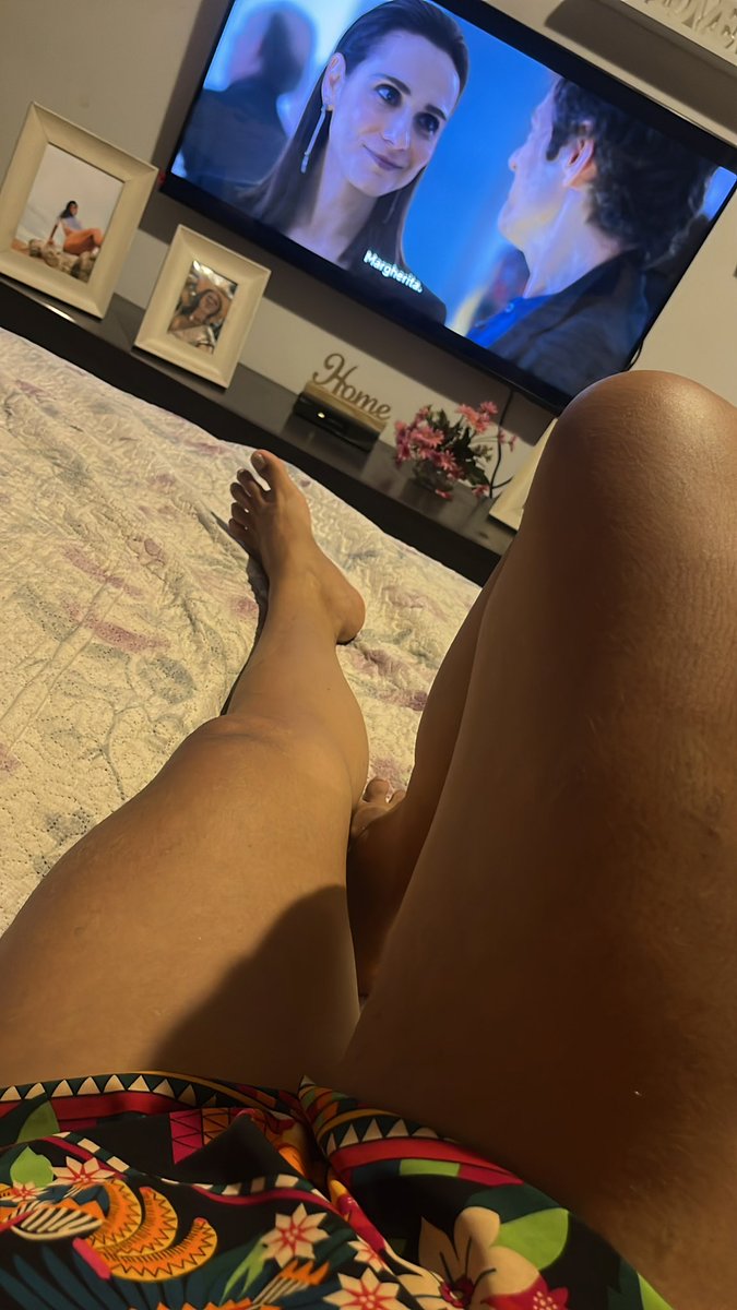 Dani_Machado86's tweet photo. Preciso de companhia https://t.co/oHsO2B8J3o