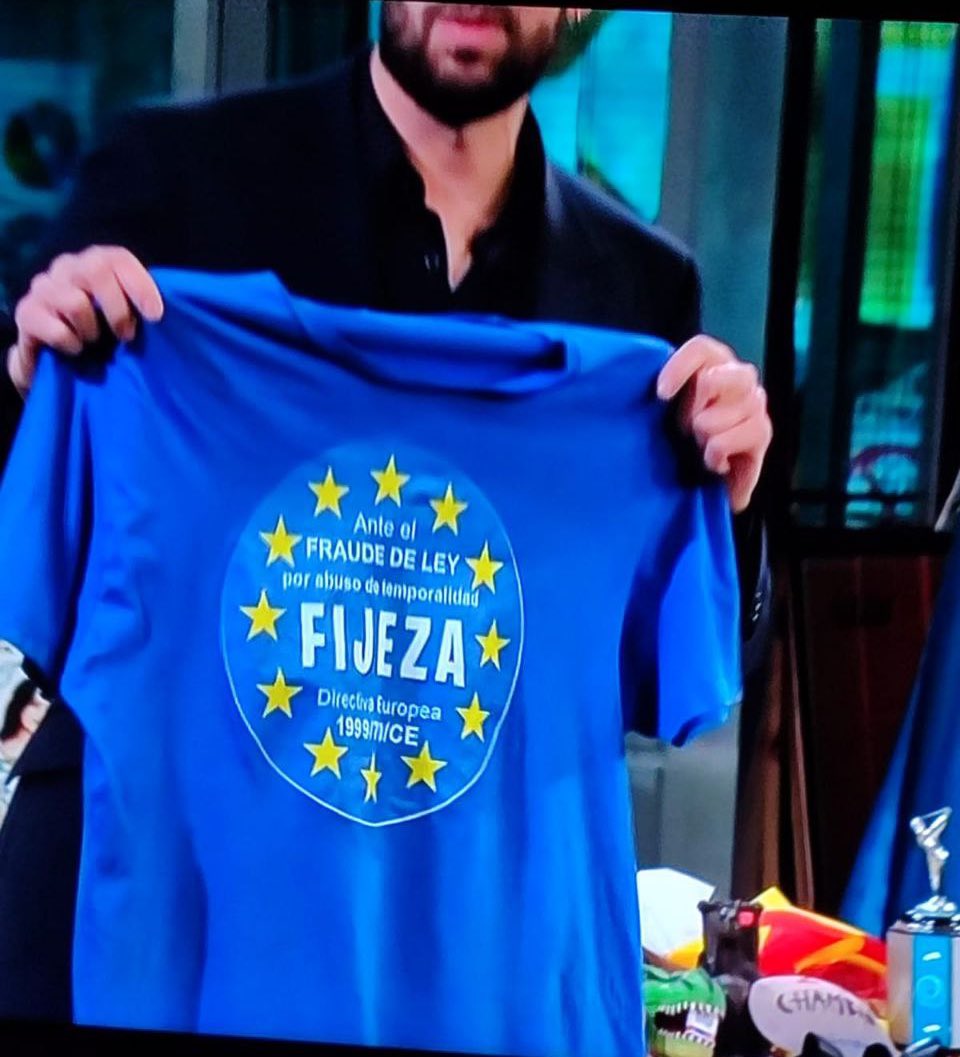 El ABUSO LABORAL que sufren los TRABAJADORES PÚBLICOS temporales, por parte del <a href="/PSOE/">PSOE</a> y del gobierno <a href="/sanchezcastejon/">Pedro Sánchez</a> <a href="/oscarlopeztwit/">Oscar López Agueda</a> , es tan evidente, que hasta en <a href="/La1_tve/">La 1</a> <a href="/LaRevuelta_TVE/">La Revuelta</a> EXIGEN SOLUCIÓN
Aprobad la ley de función pública con enmiendas de fijeza, YA!
#Fijeza
