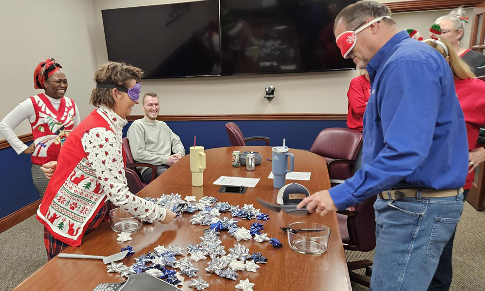 🎄 This week, several SWC team members from our corporate office met to celebrate the holiday season with food, games, &amp; lots of laughs!
It was a wonderful opportunity to connect, share joy, and spread holiday cheer. 
#TeamSpirit #HolidayCheer