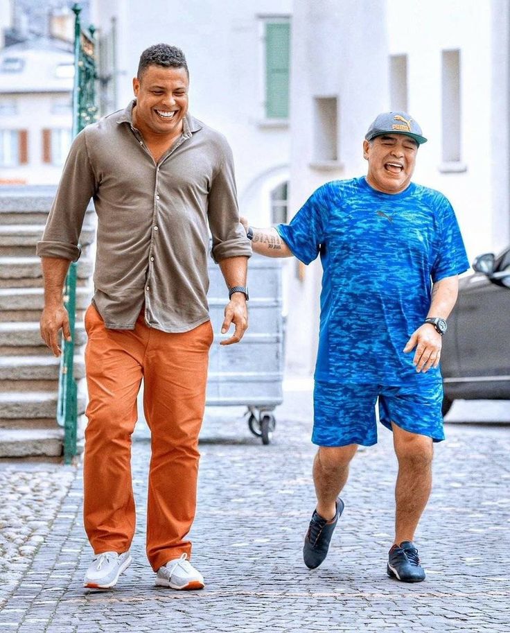 Si estos dos hubieran sido contemporáneos el uno al otro... que dupla habríamos visto dentro de una cancha de fútbol.