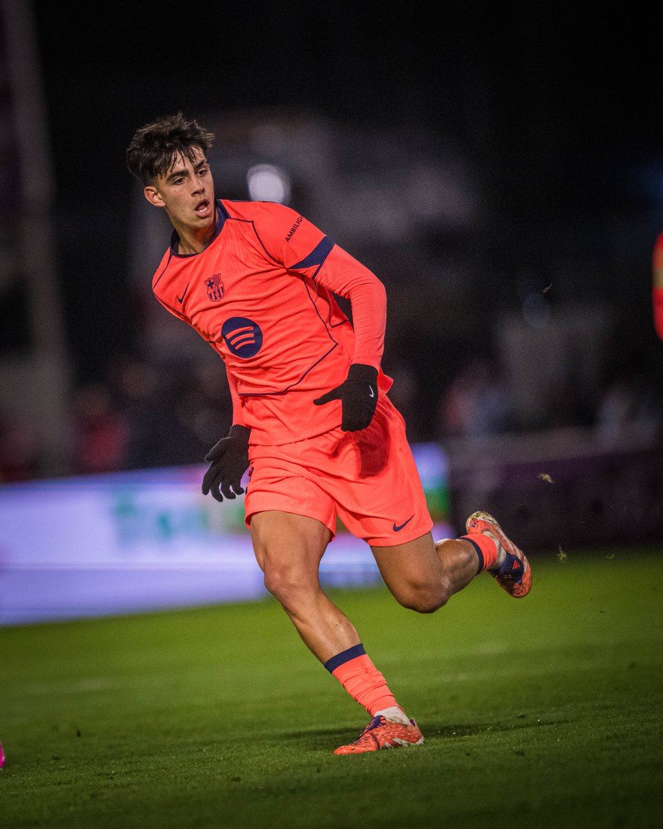 🔄 バルサ選手交代 | 45分 クバルシ IN ベルナル OUT #DéporBarça（0-0）