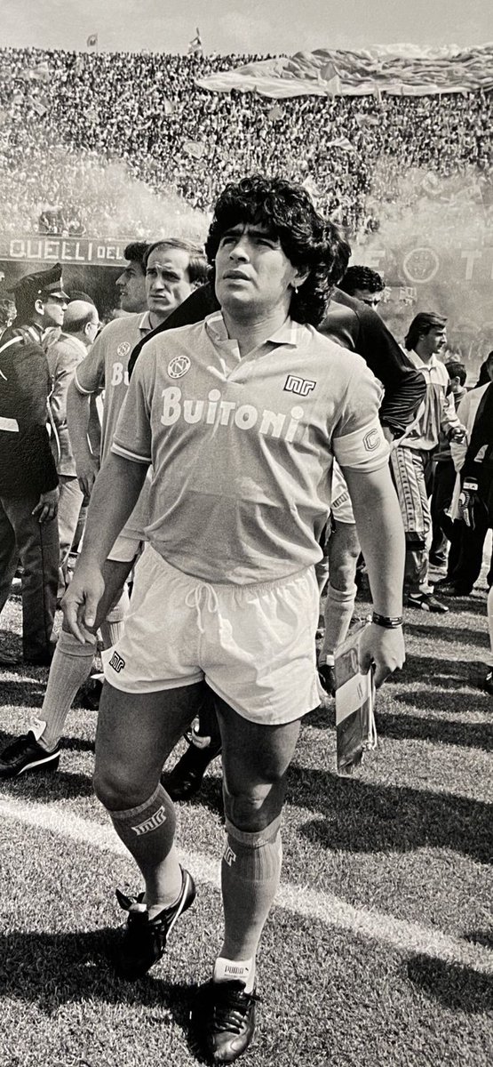 "Cuando nos armamos en la temporada 86-87, vino la 'Vecchia Signora' - Juventus - con Platini a jugar contra nosotros y les ganamos. Vino el poderoso Milan de Arrigo Sacchi y les ganamos.

El equipito del Sur. Los desclasados. Los que 'no éramos de Italia'. Cuando ganamos nuestro