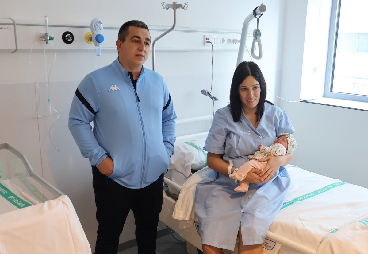 Hospital Universitario de Cuenca tweet media