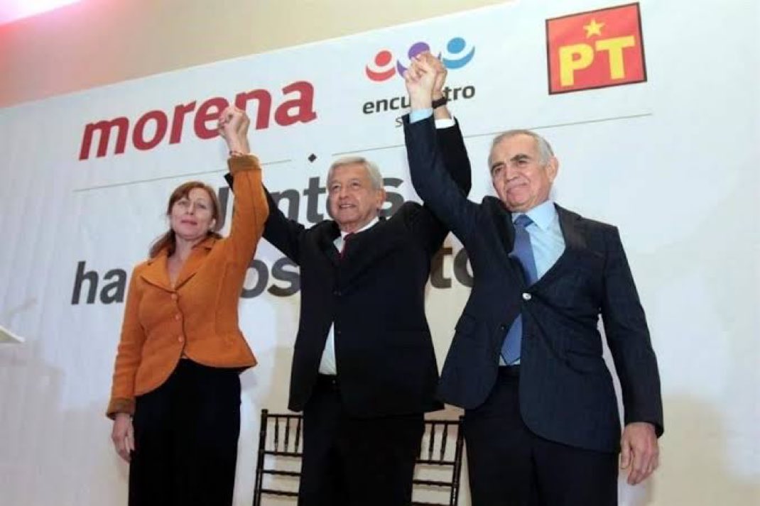 ¿No que no?
La CNBV le quitó la licencia de funcionamiento a Vector casa de bolsa de Poncho Romo 

Acusado por el departamento del tesoro de lavarle, dinero a los narcos

Hace poco <a href="/Claudiashein/">Claudia Sheinbaum Pardo</a> nos decía que no había pruebas suficientes por parte de los gringos