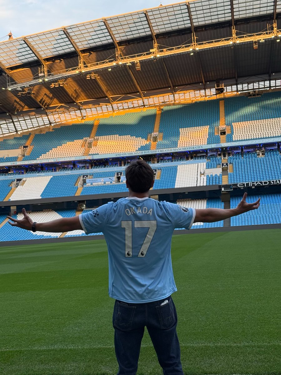AEW Unified Champion and <a href="/ManCity/">Manchester City</a> fan @RainmakerXOkada was welcomed to Manchester City’s iconic Etihad Stadium ahead of #AEWDynamite Holiday Bash!