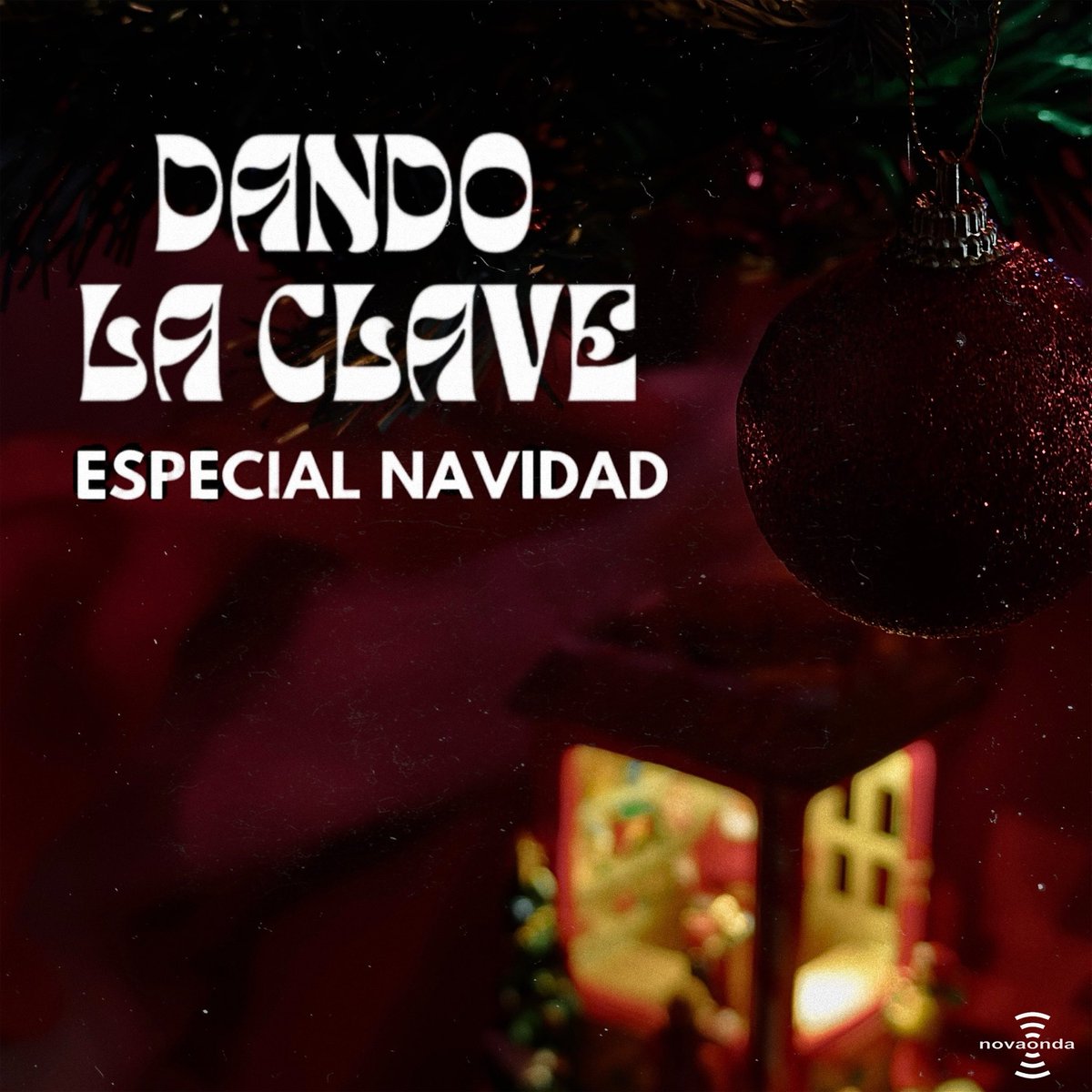 dandolaclave's tweet photo. ESTAMOS DE VUELTA!! ⭐️🎄
HEMOS VUELTO con un programa especial para cerrar el año 🫶🏼
DANDO LA CLAVE ESPECIAL NAVIDAD será un único programa en el que hablaremos de estas fiestas y además tendremos muchas SORPRESAS, y atentos porque no estaremos solos…🎁
Este 21/12 a las 13:00!!! https://t.co/8s9Lj6PZsL