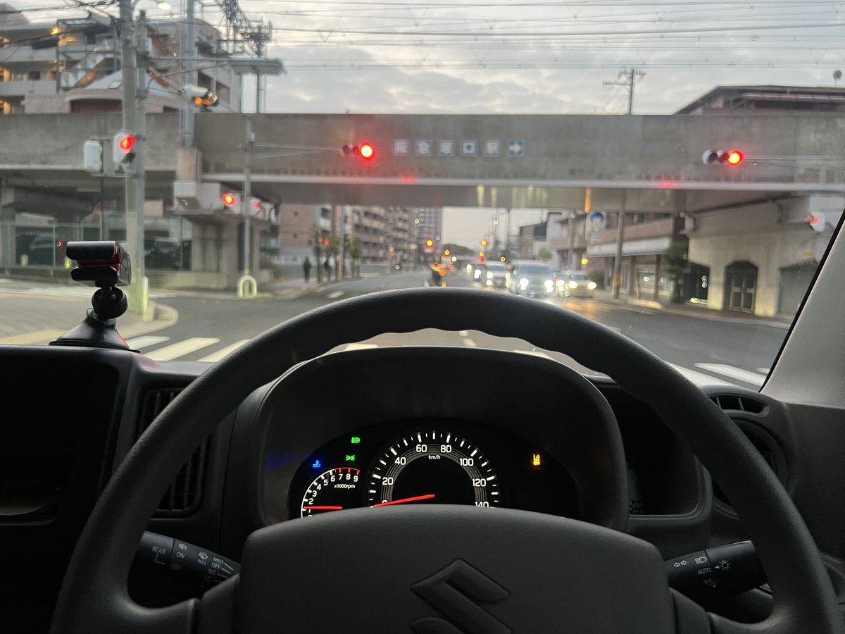 タクヤページ New Serena] We tried out some YAC car accessories! A small