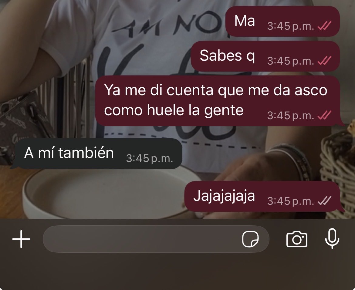 KateJLeon's tweet image. si me entiende