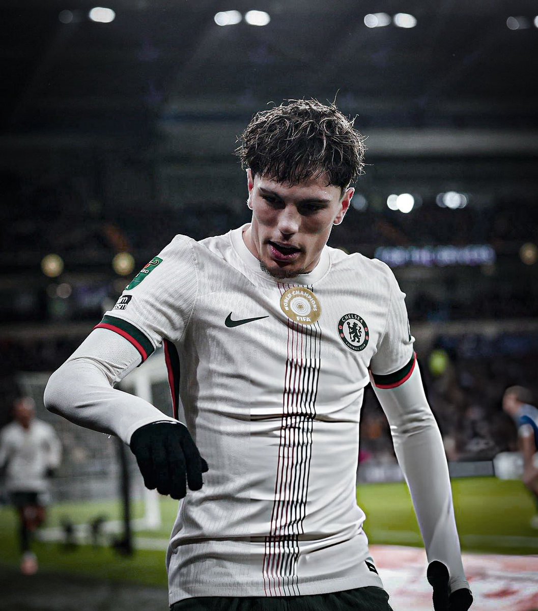 Garnacho, this guy is a chance magnet. If we can improve his finishing, he could develop to be a high grade player

A winger who isn’t the best dribbler, but has elite positioning and can finish? Reminds me of a certain Egyptian that we used to employ but didn’t give time to…