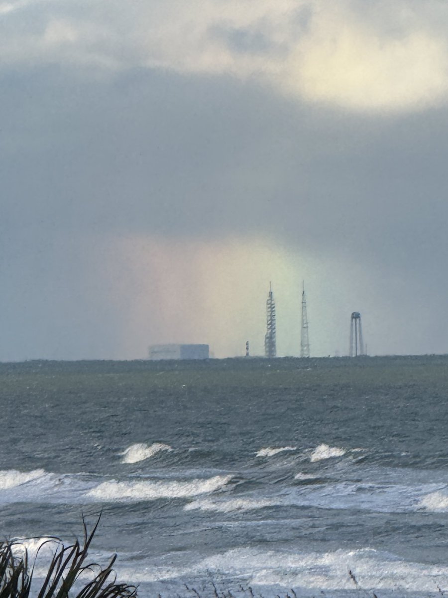 Herny805's tweet photo. @blueorigin @NASA_Johnson Rainbow effect at the Blue Origin pad today https://t.co/Nc8evrYG2V