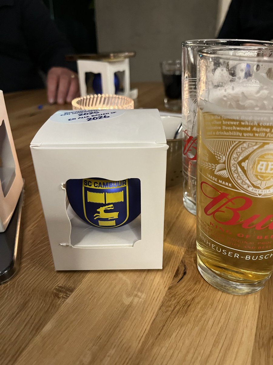 Kerstborrel en pubquiz bij <a href="/SCCambuurLwd/">SC Cambuur</a> <a href="/BC_Cambuur/">Business Club Cambuur</a> 
Hoge opkomst en super gezellig… maar erg lastig.. voorbereid op alle Cambuur vragen… maar die waren er niet 🫣
…
Maar we steunen Cambuur 👍⚽️