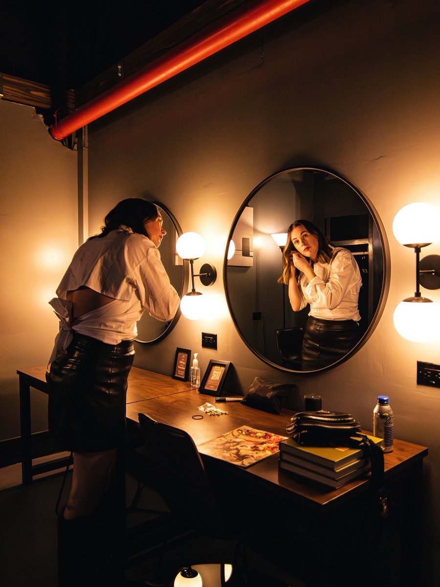 wiltern's tweet image. Comedy! Therapy! A Proposal1? 💍 We had an incredible night discussing all things 'Something From Nothing' with the one and only @alisoneroman 🥒🌶️✨ Thank you again to everyone who attended and congratulations to the amazing couple!

📸 @nikkiphillips