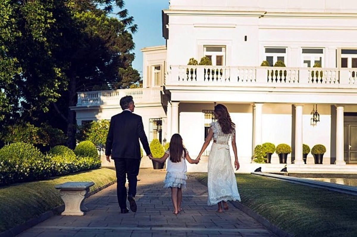 Qué época hermosa cuando en la Residencia de Olivos tuvimos una familia felizmente constiuída...jamás lo olvidaré...❤