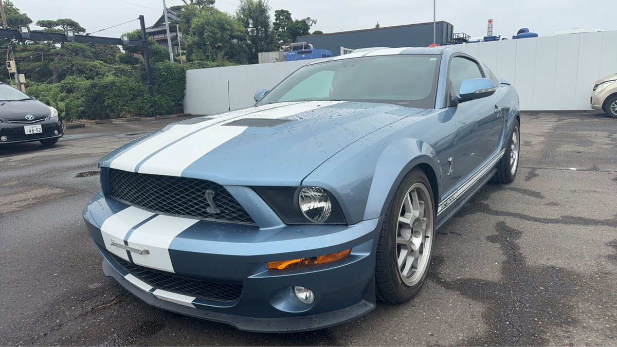 Snake_874's tweet photo. #純正を崩さない仕様

ベース車のマスタングから見たらフルカスタムだけど仕様車のGT500目線見たらフル純正😅👍 https://t.co/iQdCVYo2JE