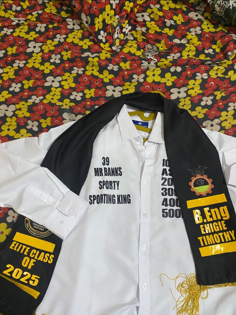 EhigieTimo73047's tweet photo. @39billion
@Mrbankstips
@sportingking365
Thanks for your dedication to the game ๐คฒ๐คฒ๐ฏ
@SportyBetNG thanks for the platform... Tomorrow we lit
#latestgraduate https://t.co/LiYxxJDgDS
