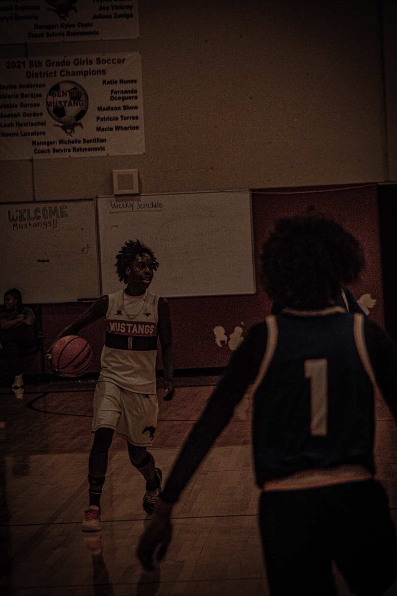 Showtimedeuce tweet media