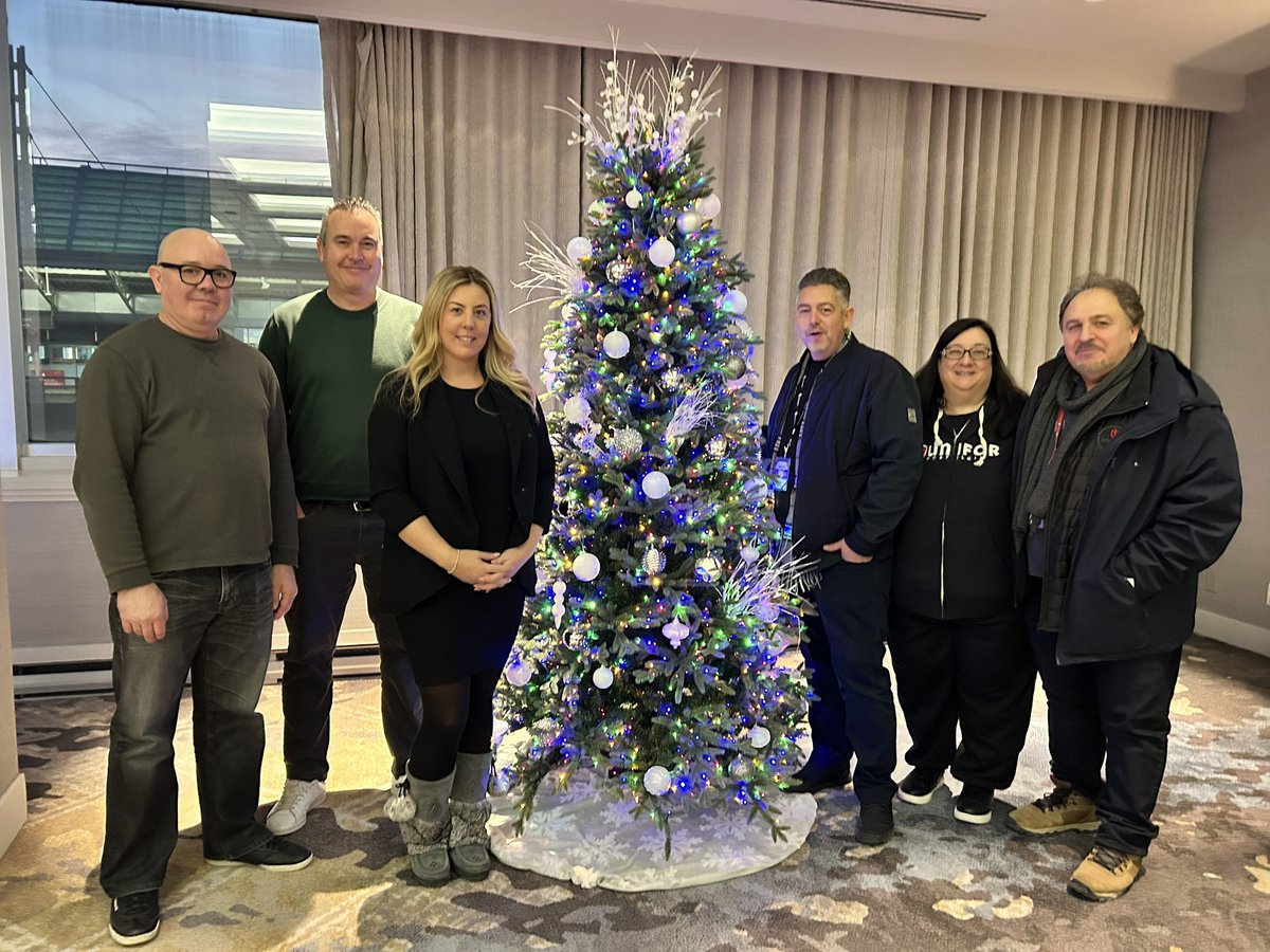 Unifor 2002 tweet media