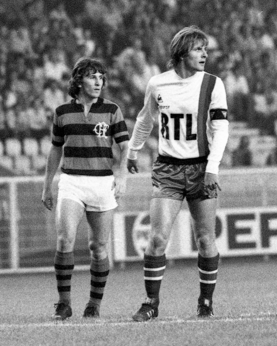 O dia que enfrentamos o Flamengo do Zico! 🇧🇷🇫🇷

QUE FOTO! 📸
