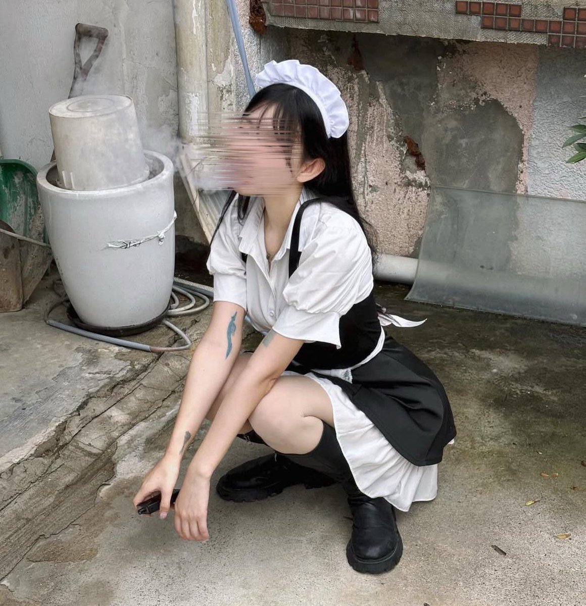 rawrchisa's tweet photo. Dia de maid no bar! https://t.co/JxjnfWVJvK