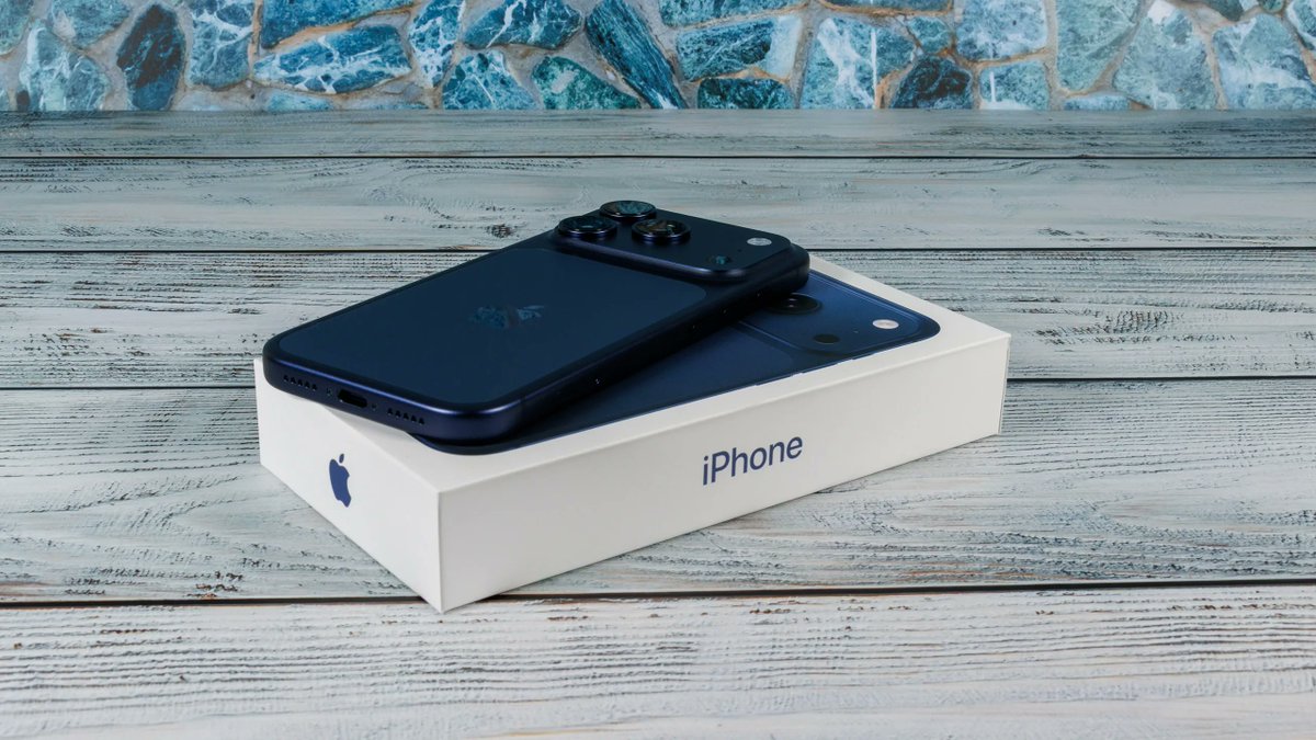 a1biz's tweet image. Apple iPhone 17 Pro review – Faster, longer, further. Is that enough? notebookcheck.net/Apple-iPhone-1… #1onTech