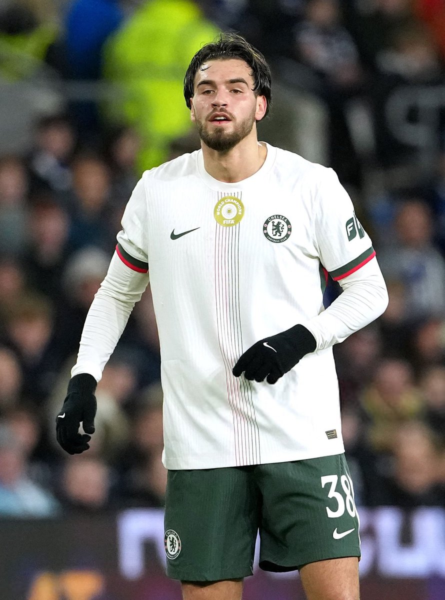 100B_Chelsea's tweet photo. 💬 - Enzo #Maresca sur la rotation avec #George, #Guiu & #Buonanotte :

"Ils ne jouent pas beaucoup. 

Ils ont besoin de condition physique et de temps de jeu pour être performants. 

Nous avons été très bons sans ballon en seconde période, mais nous avons eu du mal à nous créer des occasions."

[@BobbyVincentFL] #CFC