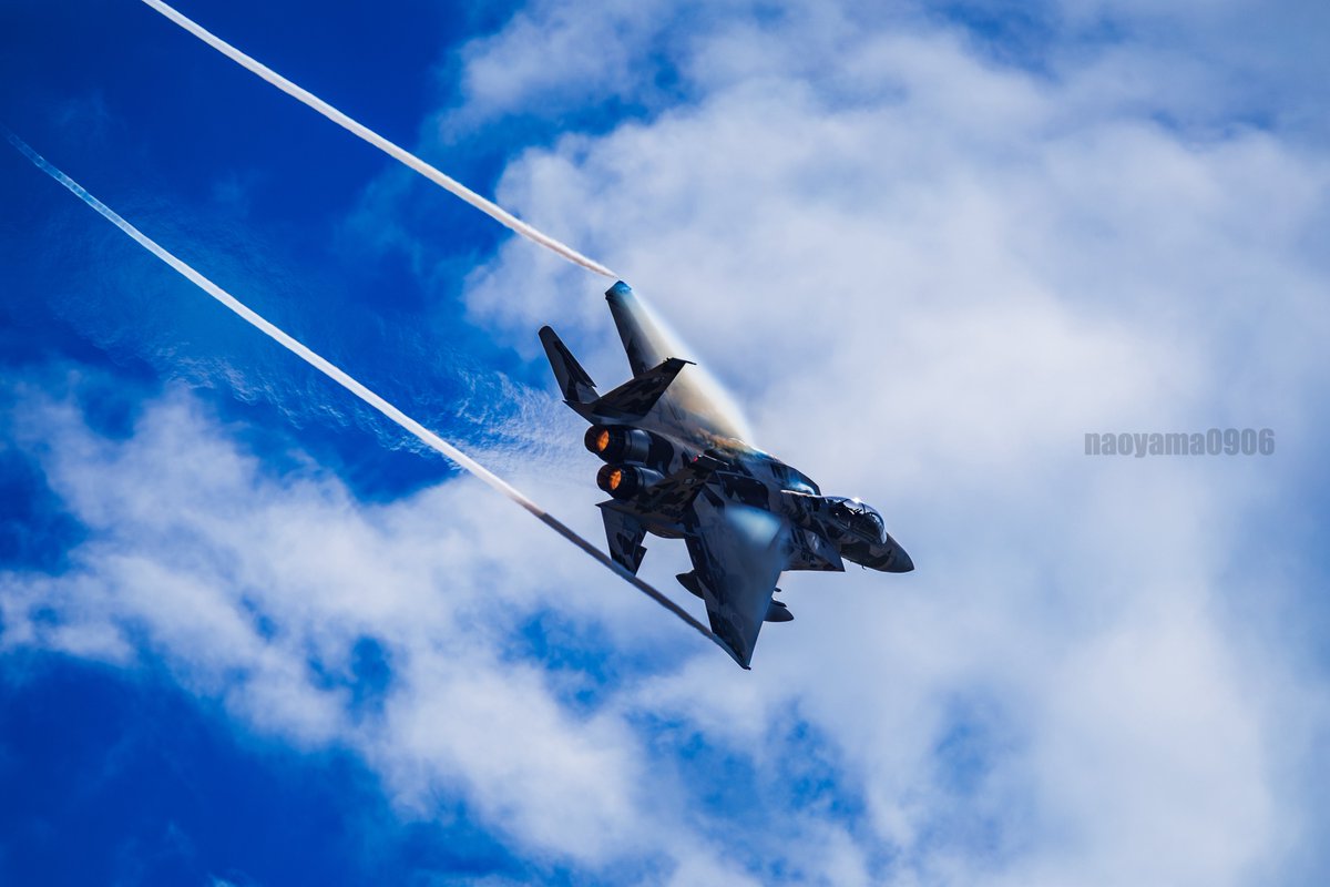 おはようございます☀

2025年も残り2週間…👀

#毎週水曜日はベイパーの日