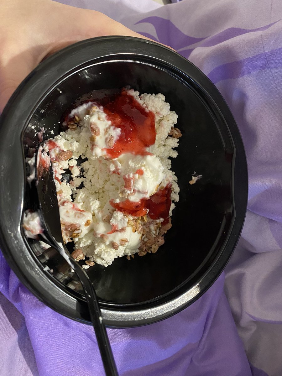 induuke's tweet image. Почему не размешивать вкуснее? Есть плюс и в замесе, безусловно, но неразмешанное совсем иначе воспринимается