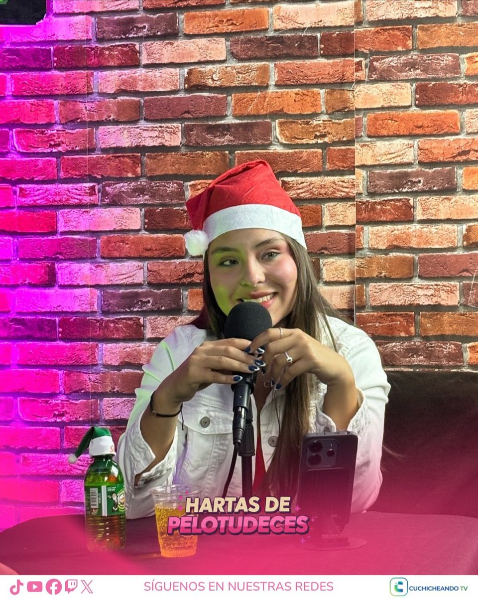 CuchicheandoTv's tweet photo. Se siente en el ambiente...
las risas se adelantan, las tradiciones  despiertan y ellas se vinieron de mamanuelas ✨️
Porque cuando el año empieza a despedirse, algo lindo siempre está por llegar. 🎁

#cuchicheandotv #tradiciones #hdp #mamanuelas #añonuevo https://t.co/hGCYb4XafJ