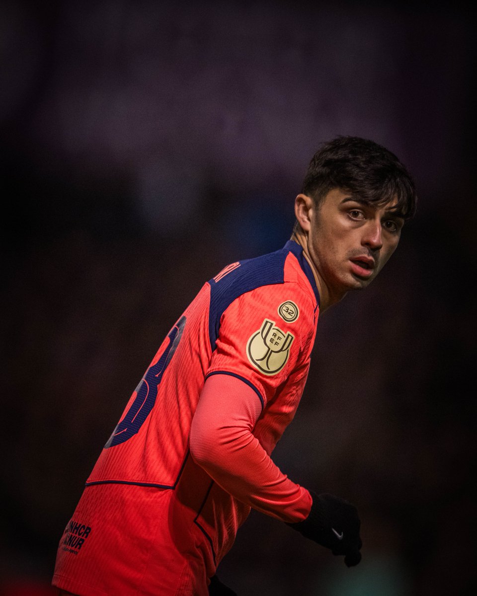 FCBarcelona's tweet image. Tempo in his hands.